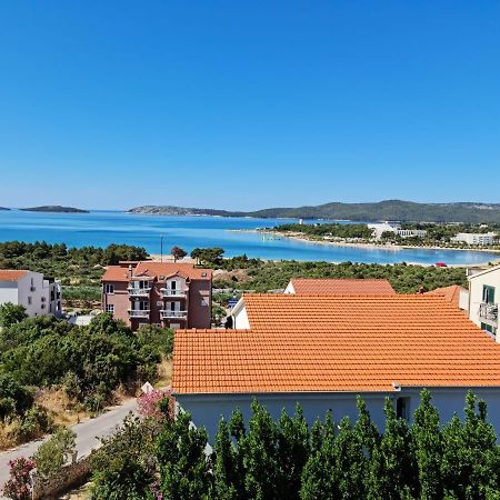 Apartment Luka With Balcony, Sea View And Free Parking Šibenik Exteriér fotografie