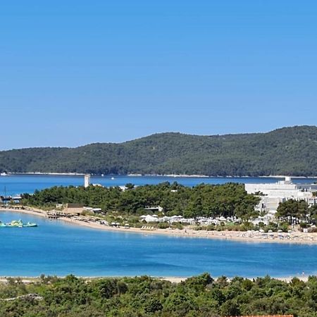 Apartment Luka With Balcony, Sea View And Free Parking Šibenik Exteriér fotografie